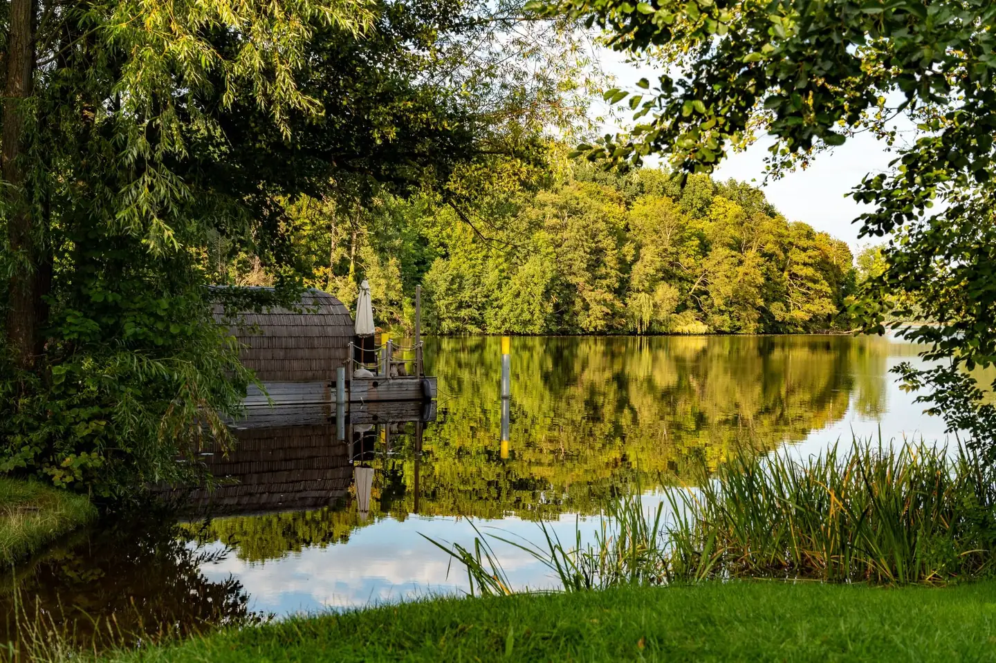 Floating Saunas: What It’s Like to Sauna on the Water in Pemberton