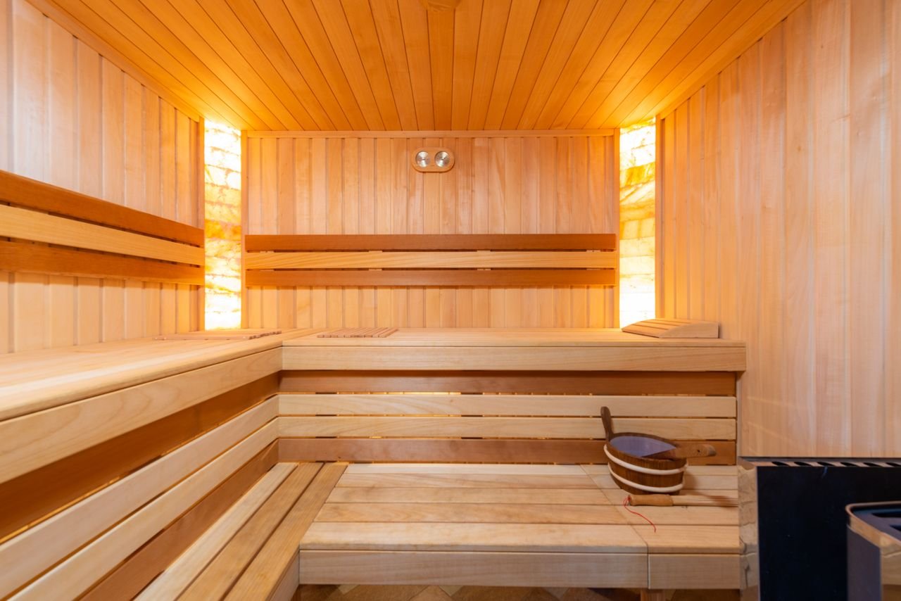 What a sauna costs in Perth: prices from 31 venues, checked
